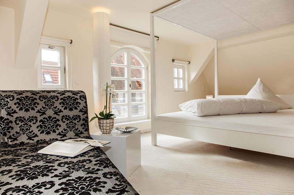 Boutique Hotel Pfauen ชอร์นดอร์ฟ ภายนอก รูปภาพ