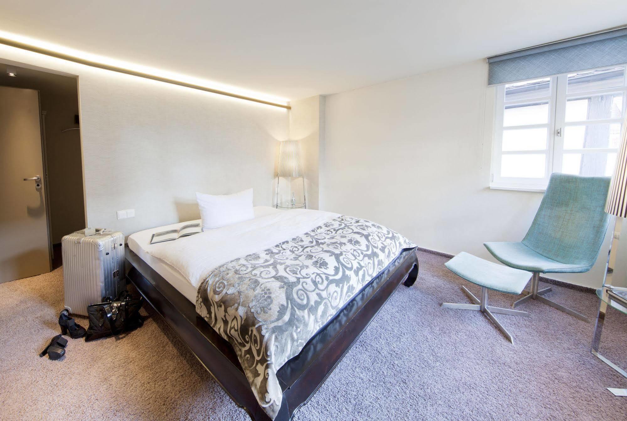 Boutique Hotel Pfauen ชอร์นดอร์ฟ ภายนอก รูปภาพ