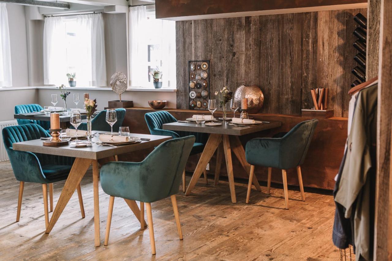 Boutique Hotel Pfauen ชอร์นดอร์ฟ ภายนอก รูปภาพ