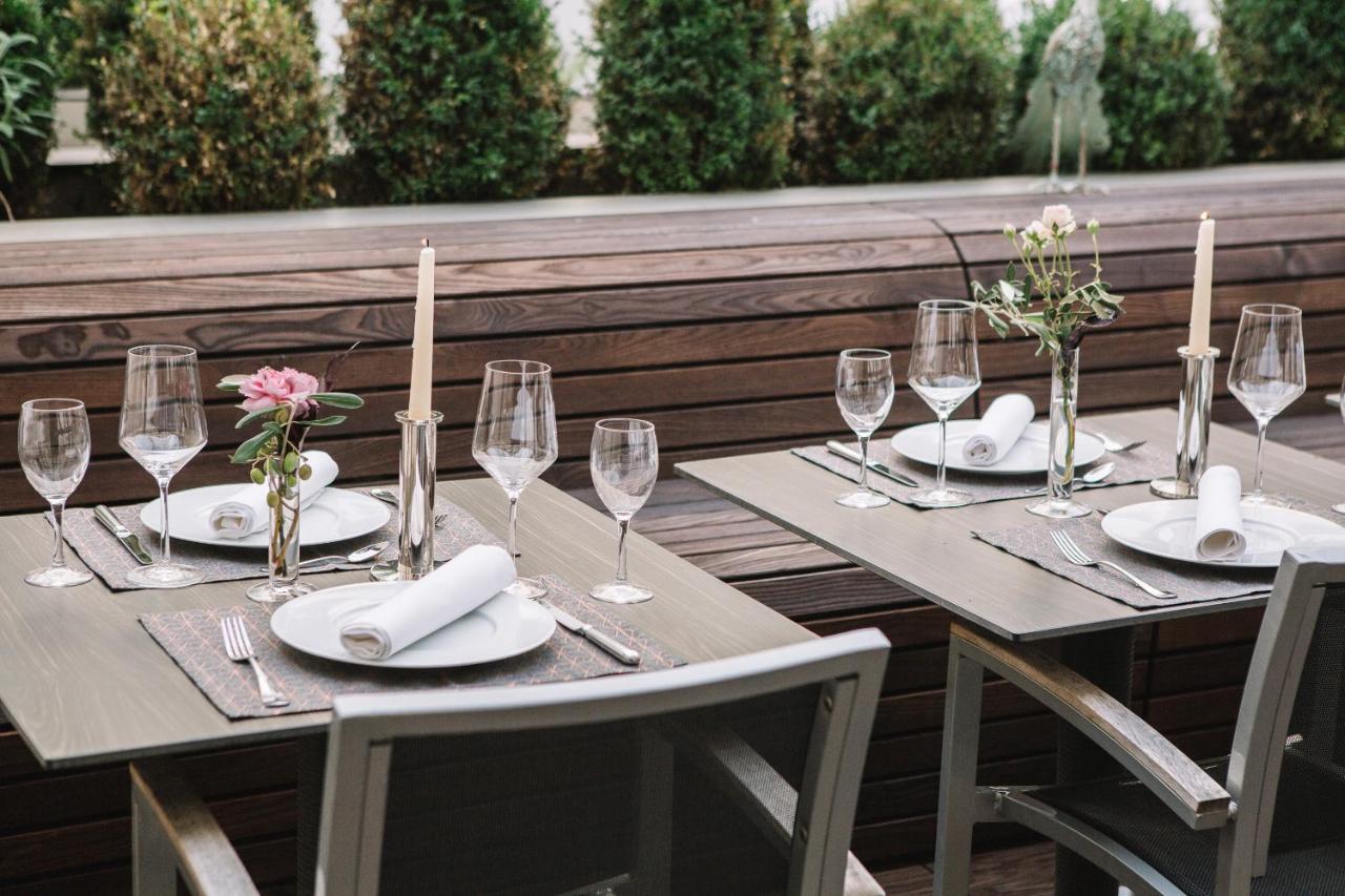 Boutique Hotel Pfauen ชอร์นดอร์ฟ ภายนอก รูปภาพ